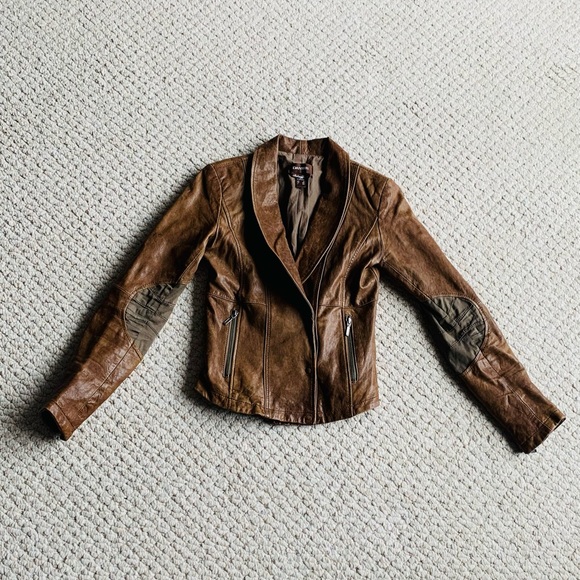 Danier brown leather jacket - Picture 1 of 4